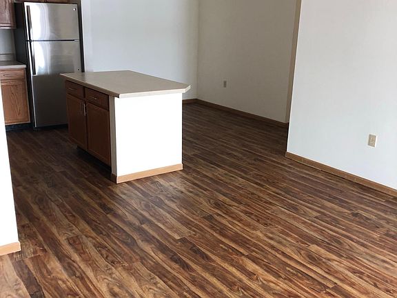 3rd image of 1130 Enterprise Dr