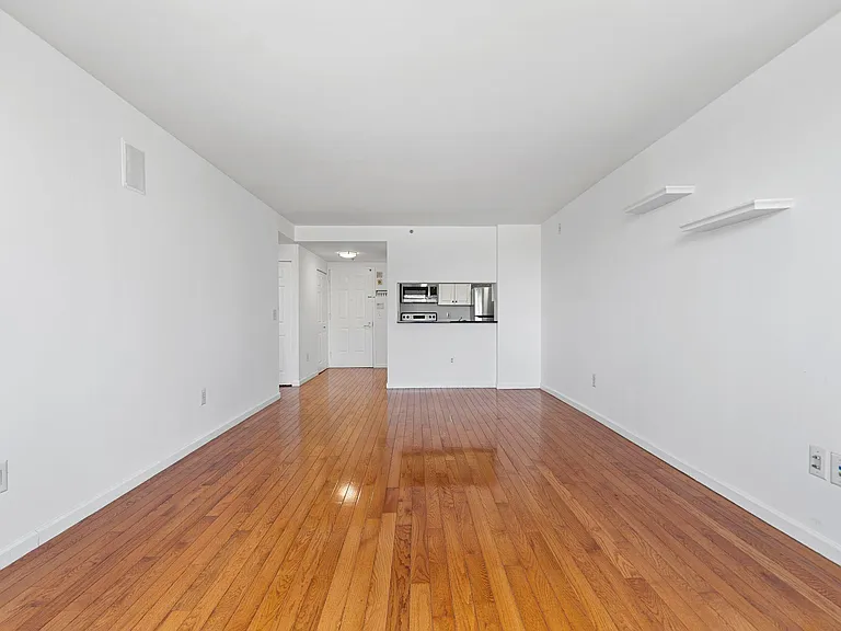 1 2nd St #2506 — Photo 5