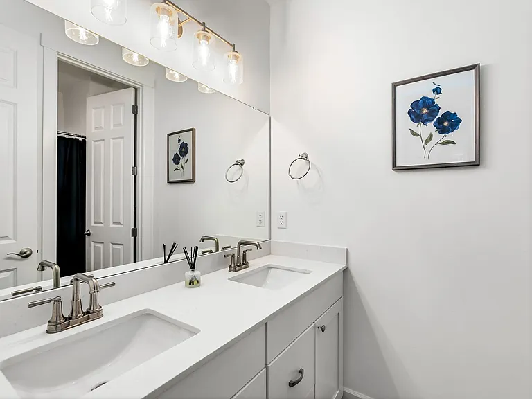 4510 Bristol Ln SE — Photo 20