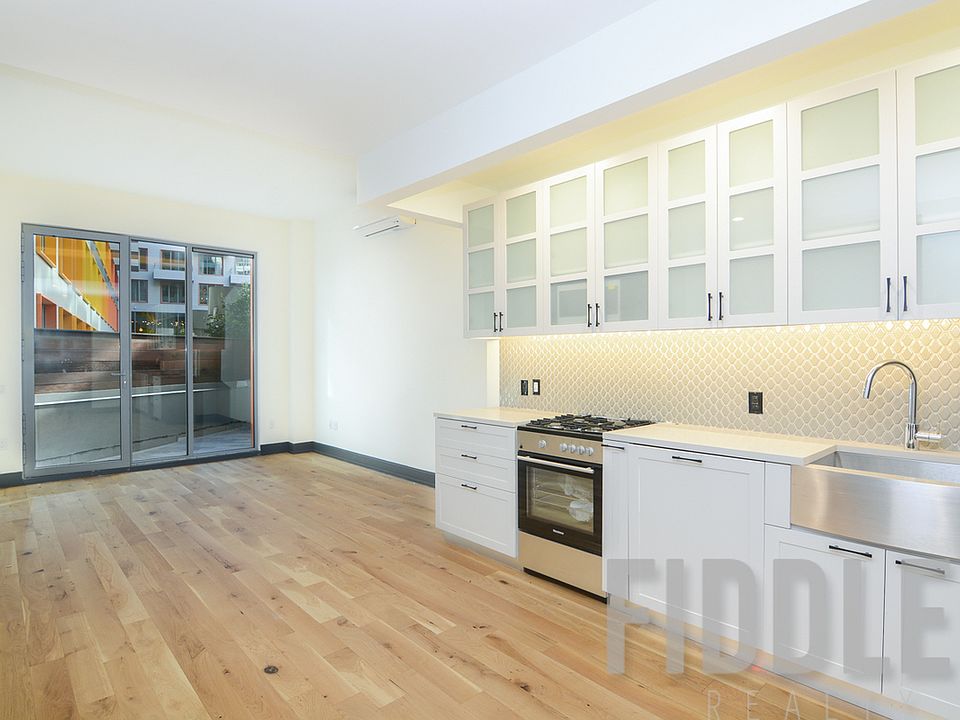 1st image of 10 Montieth St #G15a