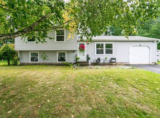 8328 Radian Path, Baldwinsville, NY 13027
