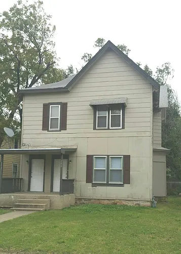 212 N 12th St Photo 1