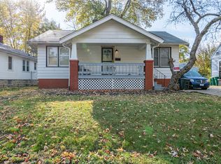 35 South Dr, Decatur, IL 62526