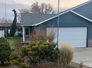 7106 W Chestnut Ave APT 1, Yakima, WA