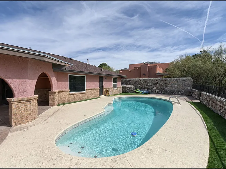 6412 Via Aventura Dr — Photo 57