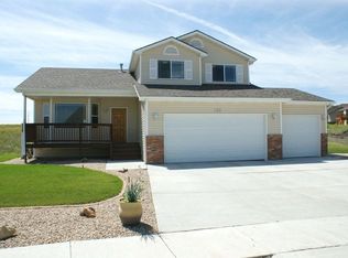 145 Savoy Cir, Rapid City, SD 57701