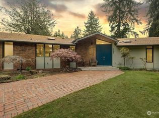 1585 Weathervane Dr, Fircrest, WA 98466