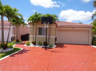 14190 SW 171st Ter, Miami, FL 33177