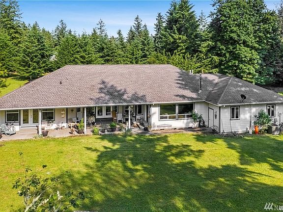 3rd image of 10533 Nyla Ln SE