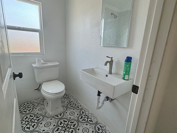 4th image of 480 W Center St #3