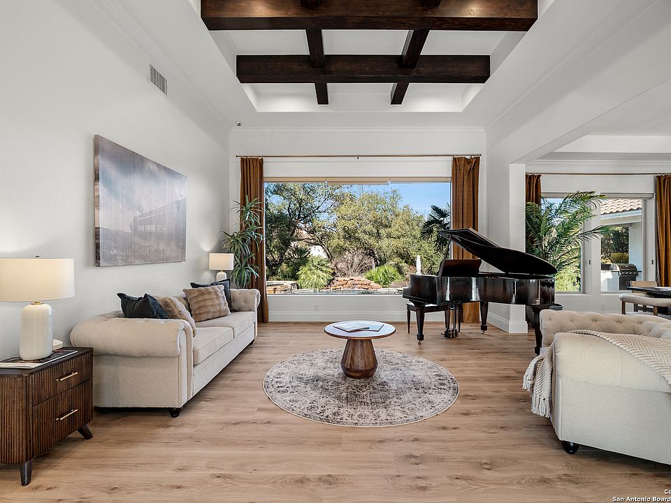 1st image of 251 Lismore