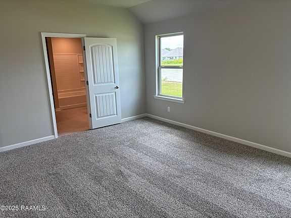 3rd image of 1516 Highland Dr
