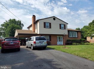 7035 Evergreen Dr, Waldorf, MD 20601