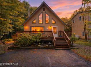 630 Maxatawny Dr, Pocono Lake, PA 18347
