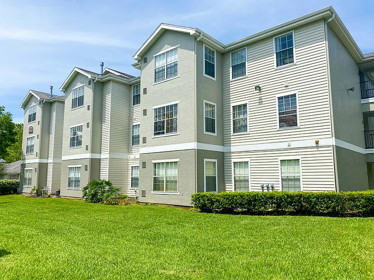 Magnolia Pointe Apartments — Photo 9