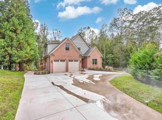112 S Bennington Dr, Spartanburg, SC 29307