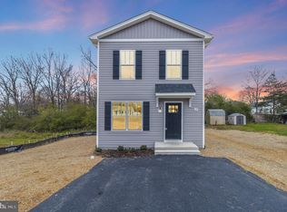 307 3rd St, Fredericksburg, VA 22408