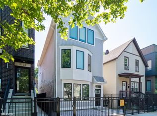 2124 N Bingham St #1, Chicago, IL 60647