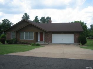 9938 Wolff Dr, Saint Louis, MO 63123