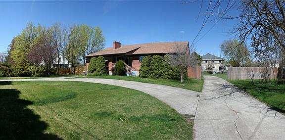 3rd image of 10821 E Valleyway Ave