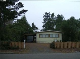 1591 Maple St, Florence, OR 97439