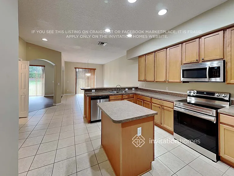 6329 Rolden Ct — Photo 7