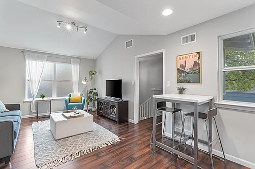 4414 Marathon Blvd #B Photo 1