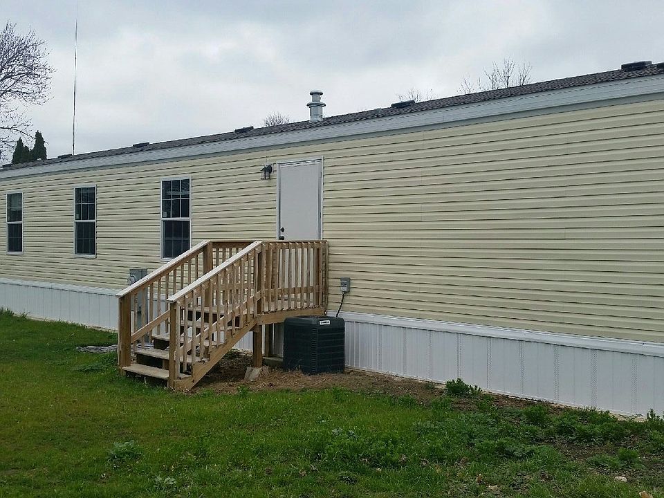 2nd image of 40 Ronald Dr