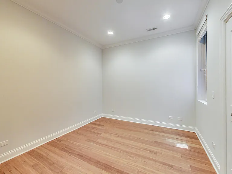 2347 W North Ave #3 — Photo 19