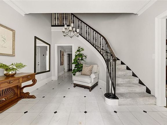 5th image of 3650 Dumbarton Rd NW