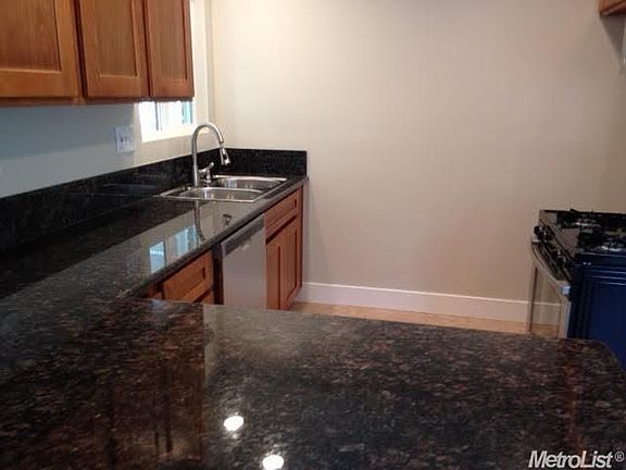 3rd image of 1512 Norfolk Ave