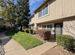 8740 Woodman Way APT B, Sacramento, CA 95826