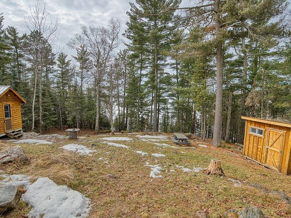 5th image of 10894 Bessette Rd