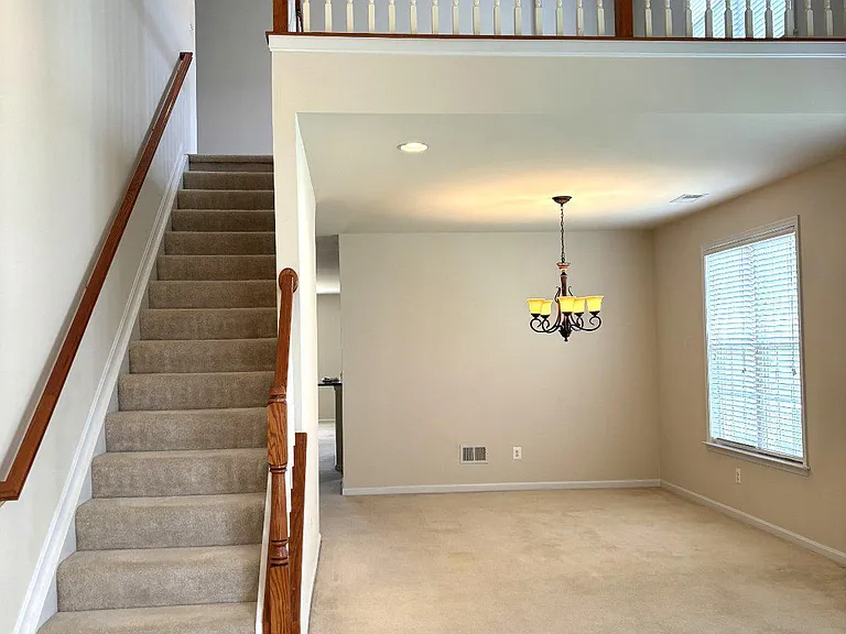 13724 Fieldstone Way — Photo 5