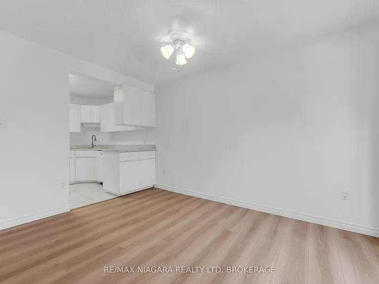 833 Foss Rd #1 — Photo 23