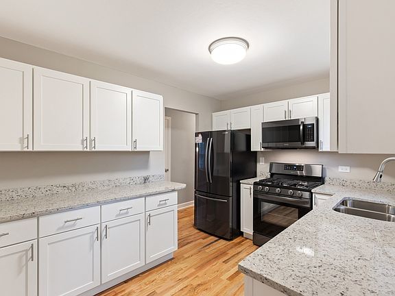 5th image of 7200 Sprucewood Ave