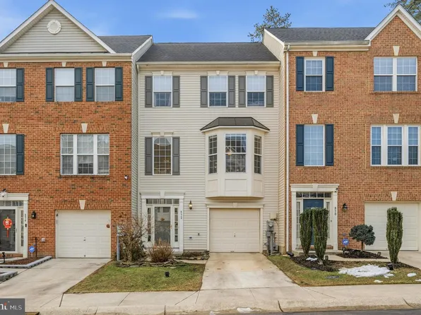 832 Patuxent Run Cir, Odenton, MD 21113