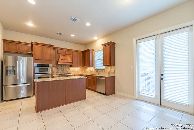 13822 Oakview Cv — Photo 20