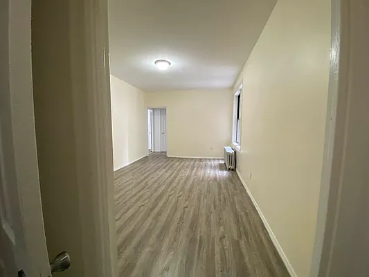 Rented by Urban Real Estate Property Group Inc | media 19