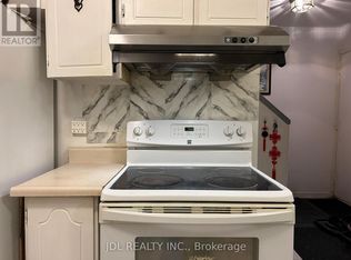 2451 Bridletowne Cir #17, Toronto, ON M1W 2Y4