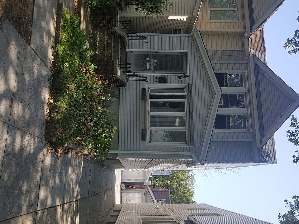 1st image of 6907 66th Pl
