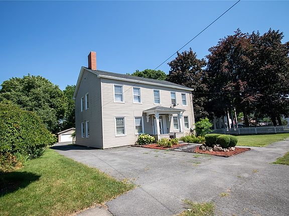 4th image of 8 Phelps St