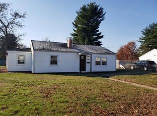 194 Nottingham St, Springfield, MA 01104