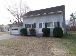 9 Saint John St, Skowhegan, ME 04976