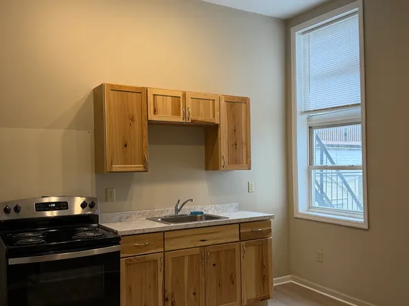 33 N Hanover St #1, Carlisle, PA 17013