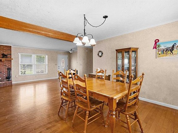 5th image of 38730 Mickler Rd