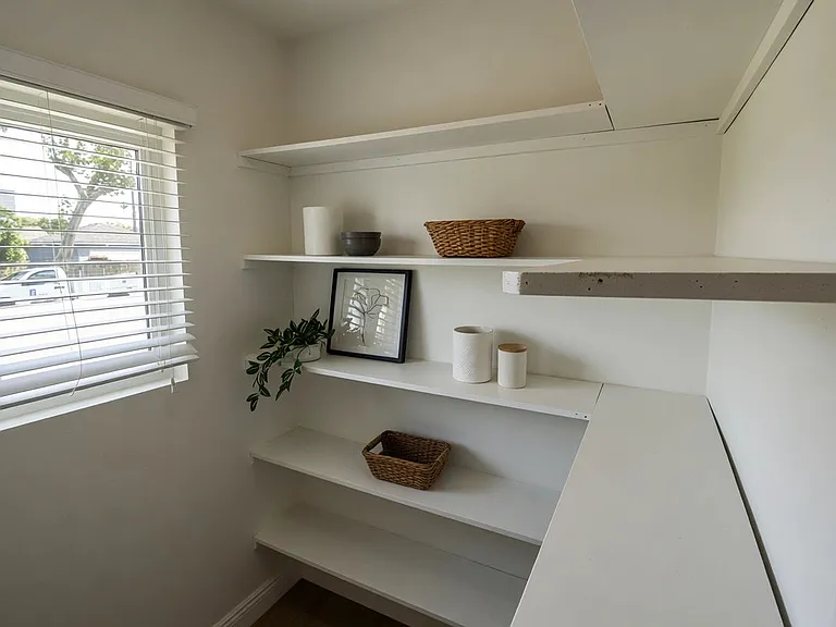 5968 Autry Ave — Photo 7