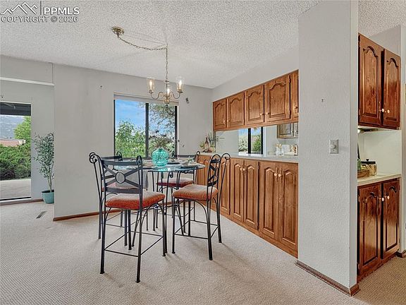 2nd image of 1146 Fontmore Rd APT A