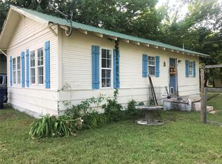 225 S Oak Ave, Ada, OK 74820