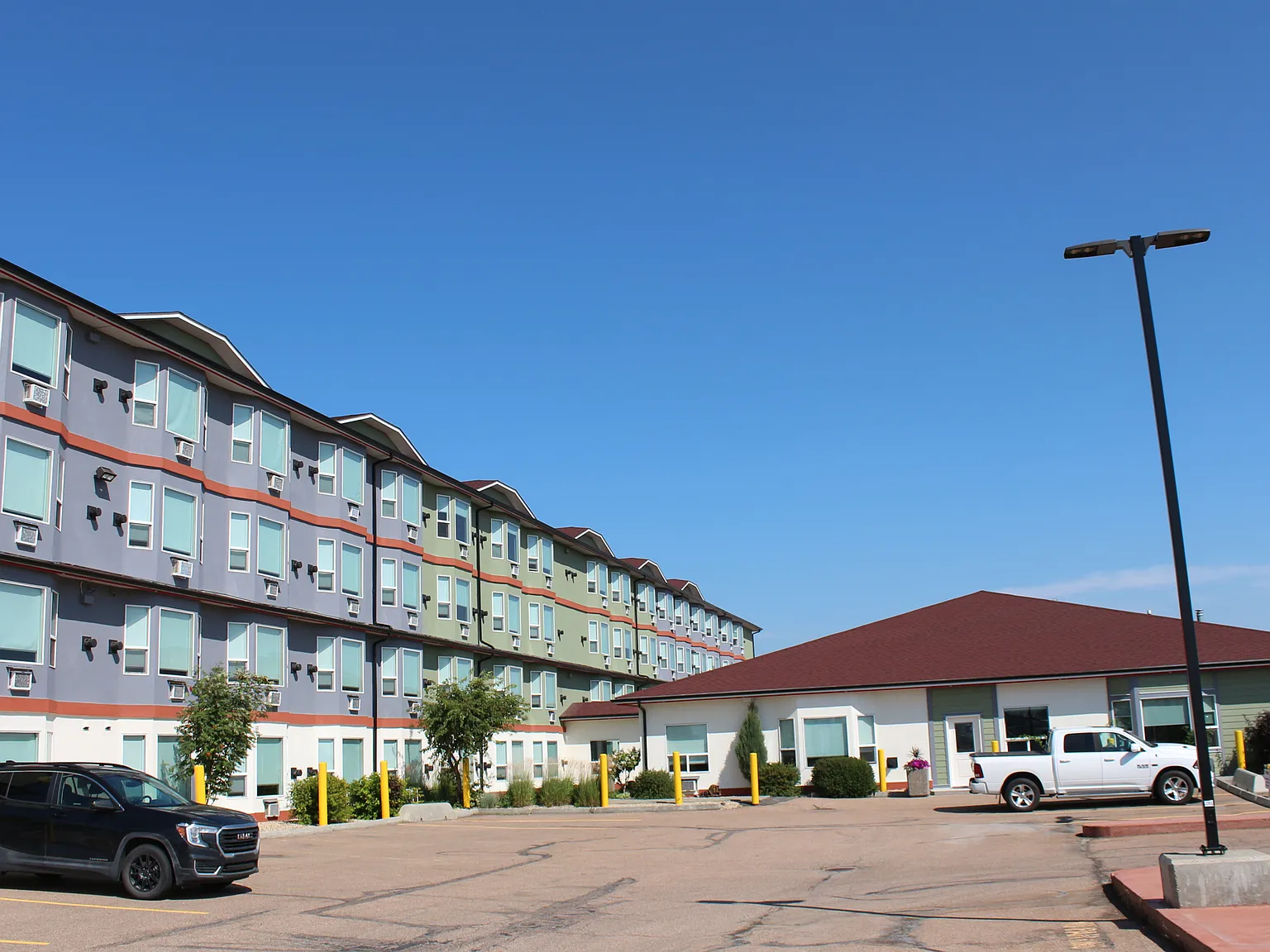 Western Long Stay Leduc 3 — Photo 4